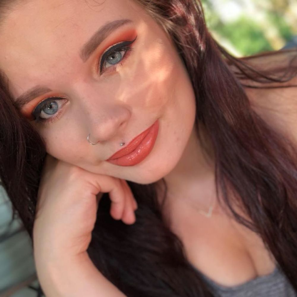 Meet your Posher, Kelsee